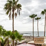 Semesterbostad Americas Seafront - Free Wi-fi