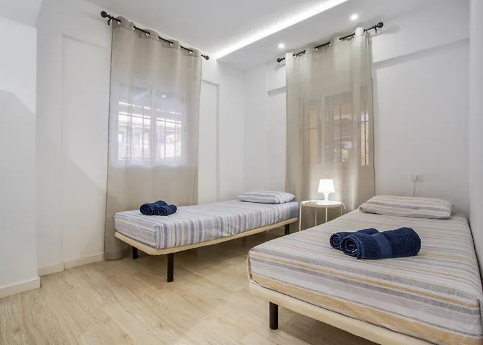 Holiday home Americas Seafront - Free Wi-fi *