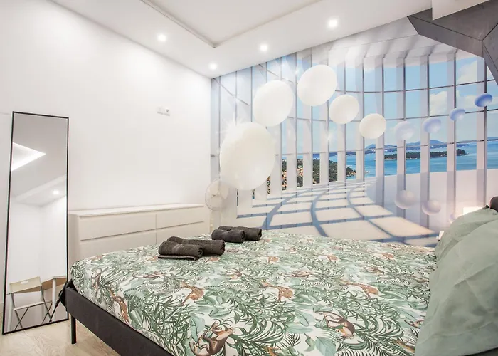 Americas Seafront - Free Wi-fi Holiday home *