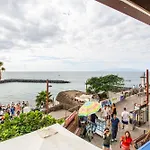 펜션 Americas Seafront - Free Wi-fi